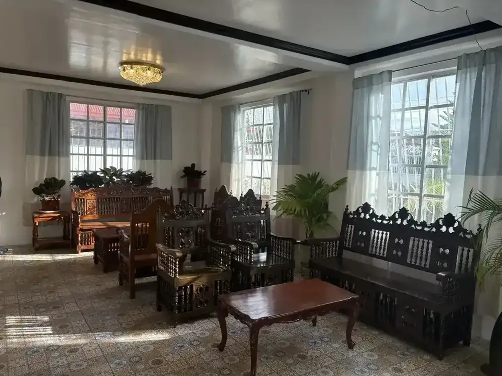 Spacious ground floor interior of Balay Dako